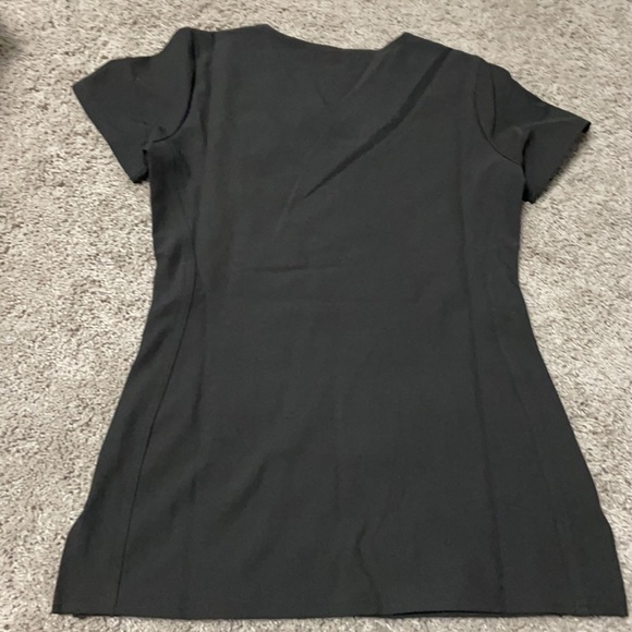 Scrub Top - Picture 2 of 4